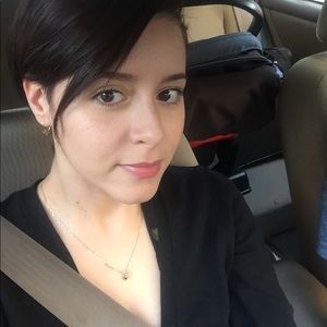 Meet your Posher, Mari